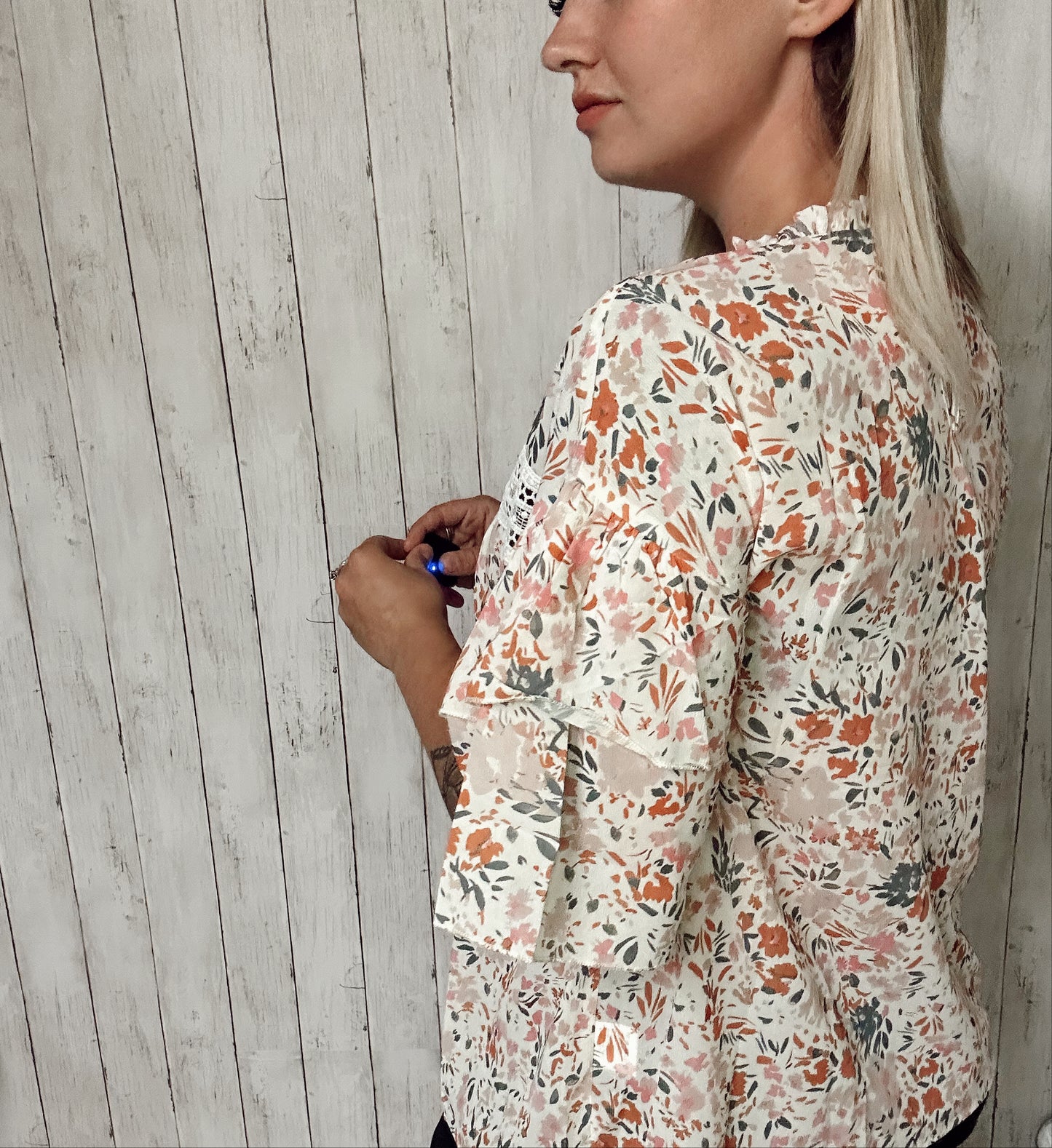 Floral Round Neck Short Sleeve Blouse